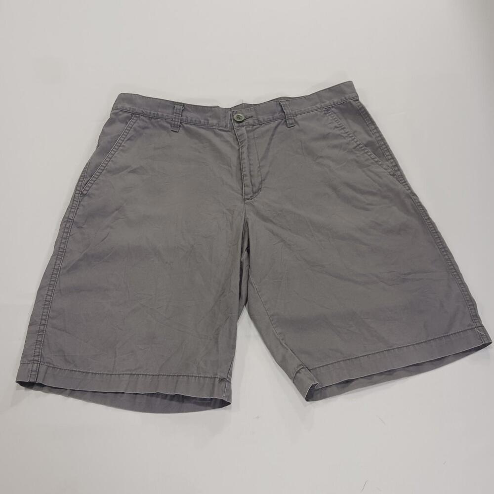 Columbia XM4598 Men's Gray Cotton Flat Front Shorts Size 34 (34W×10L)